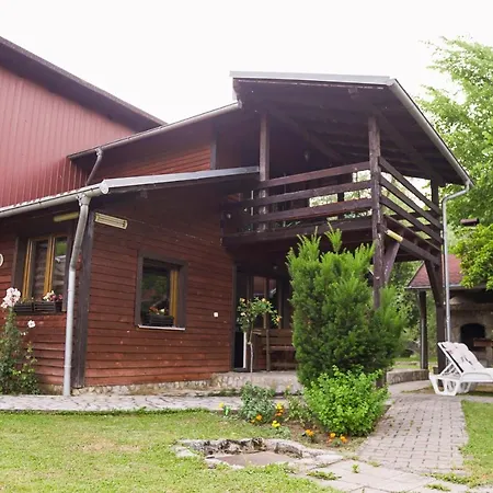 بيت ضيافة Dvoslap