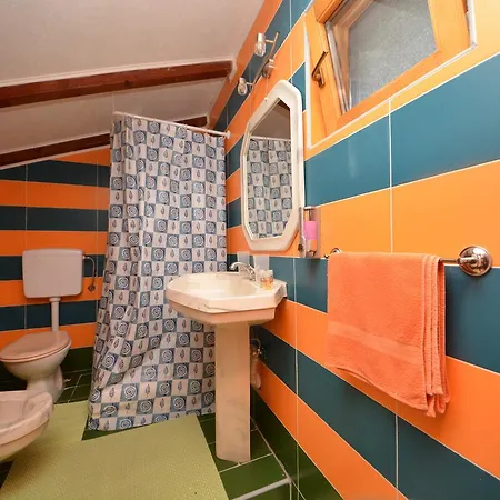 بيت ضيافة Dvoslap *